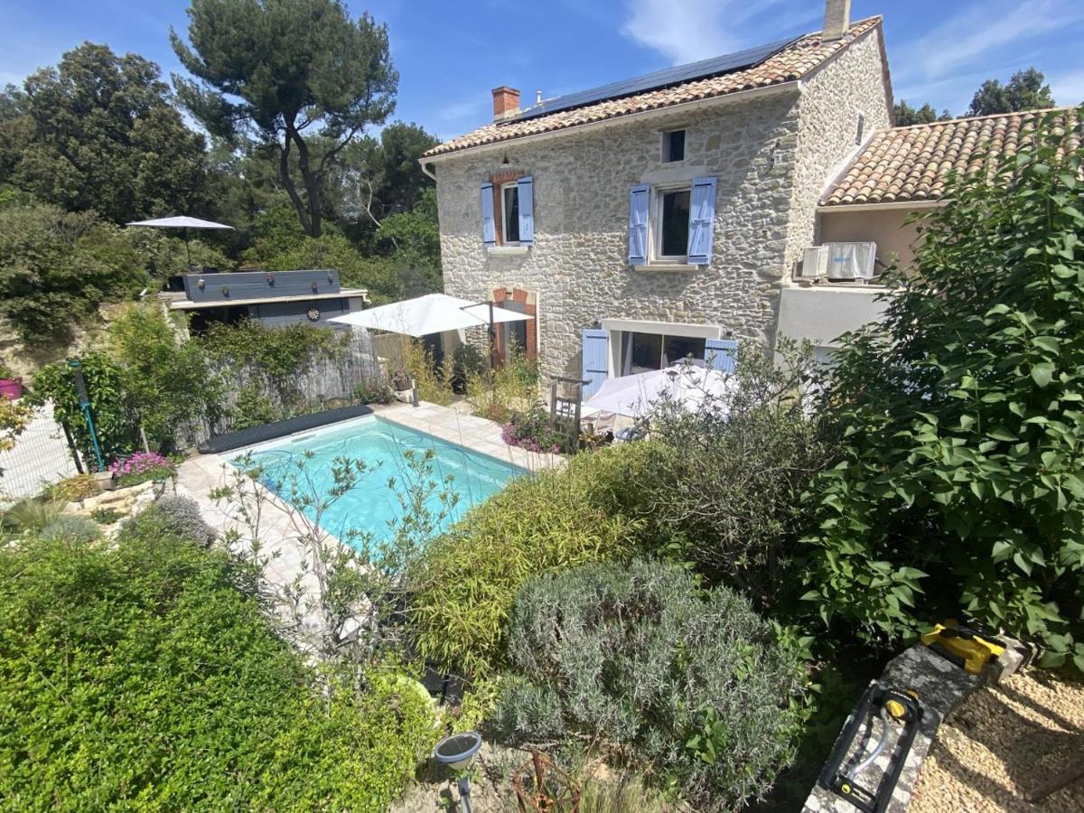 La Suite De Charme Du Mas De La Fontaine De Jonquier Avec Spa Privatif Seguret Exterior photo
